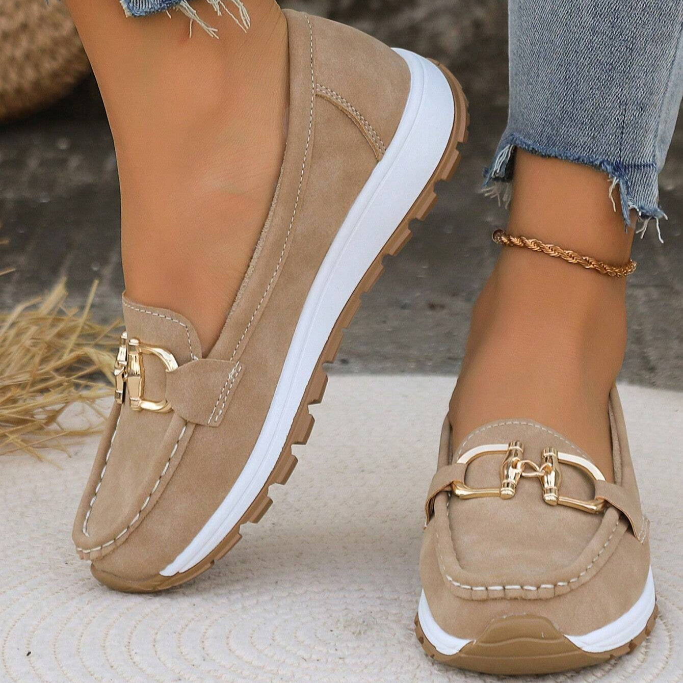ELLIE | Flat Buckle Loafers