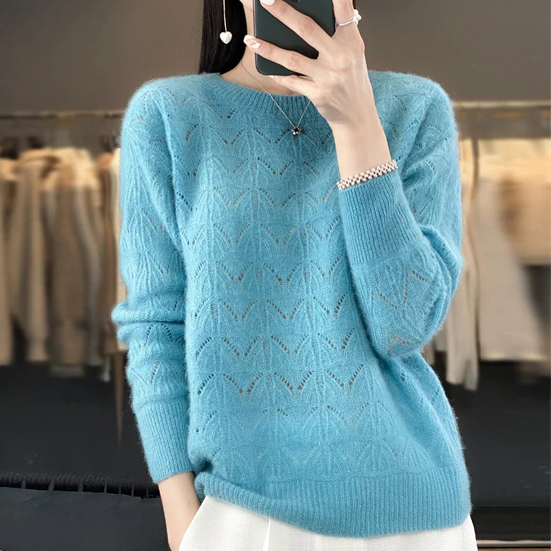 Clarinda London | Soft Cream Cashmere Sweater