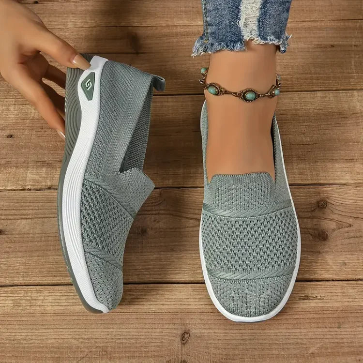 BERRY | Orthopaedic Slip-On Sneakers