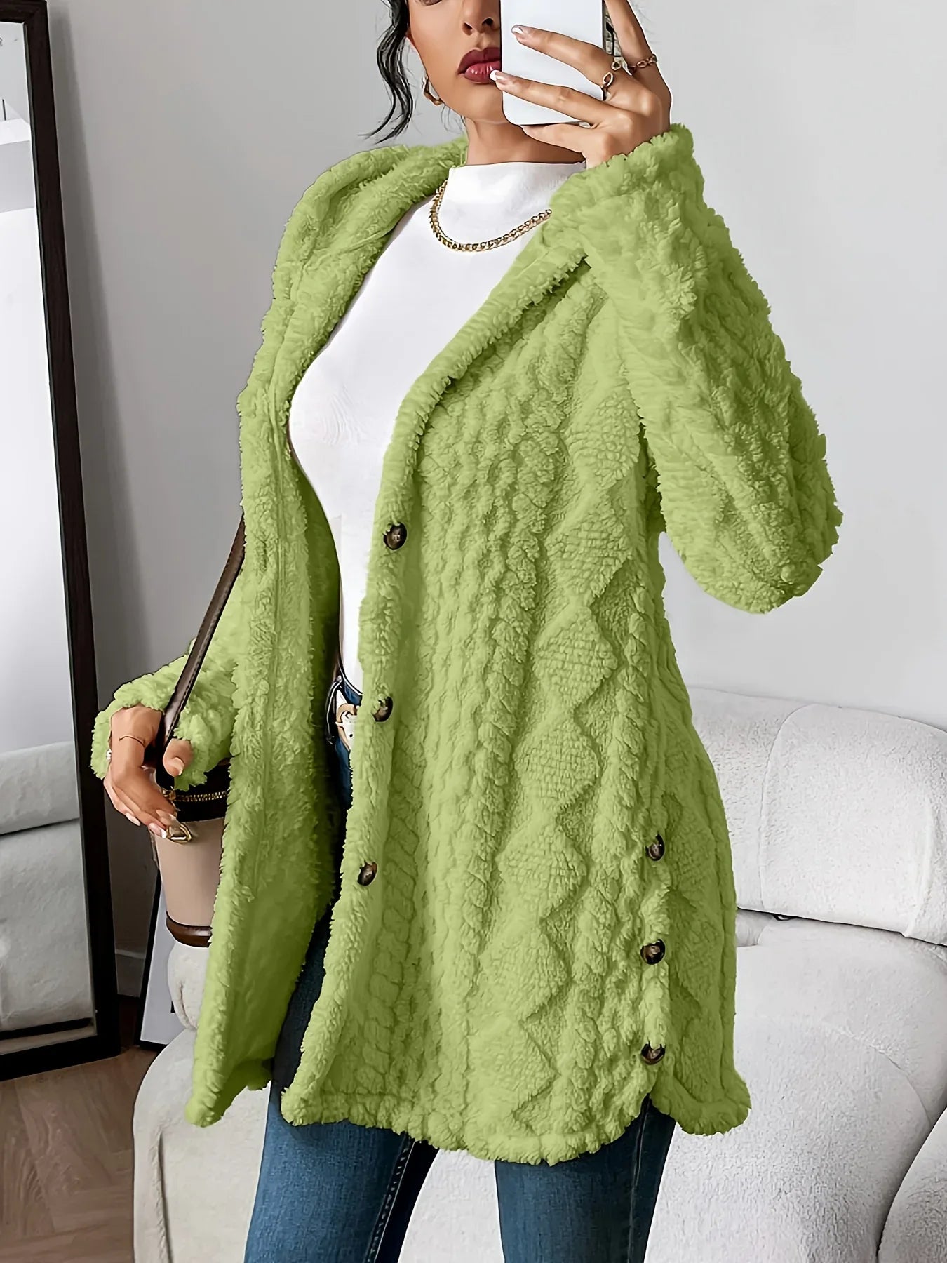 Aria – Cozy Argyle Knit Coat