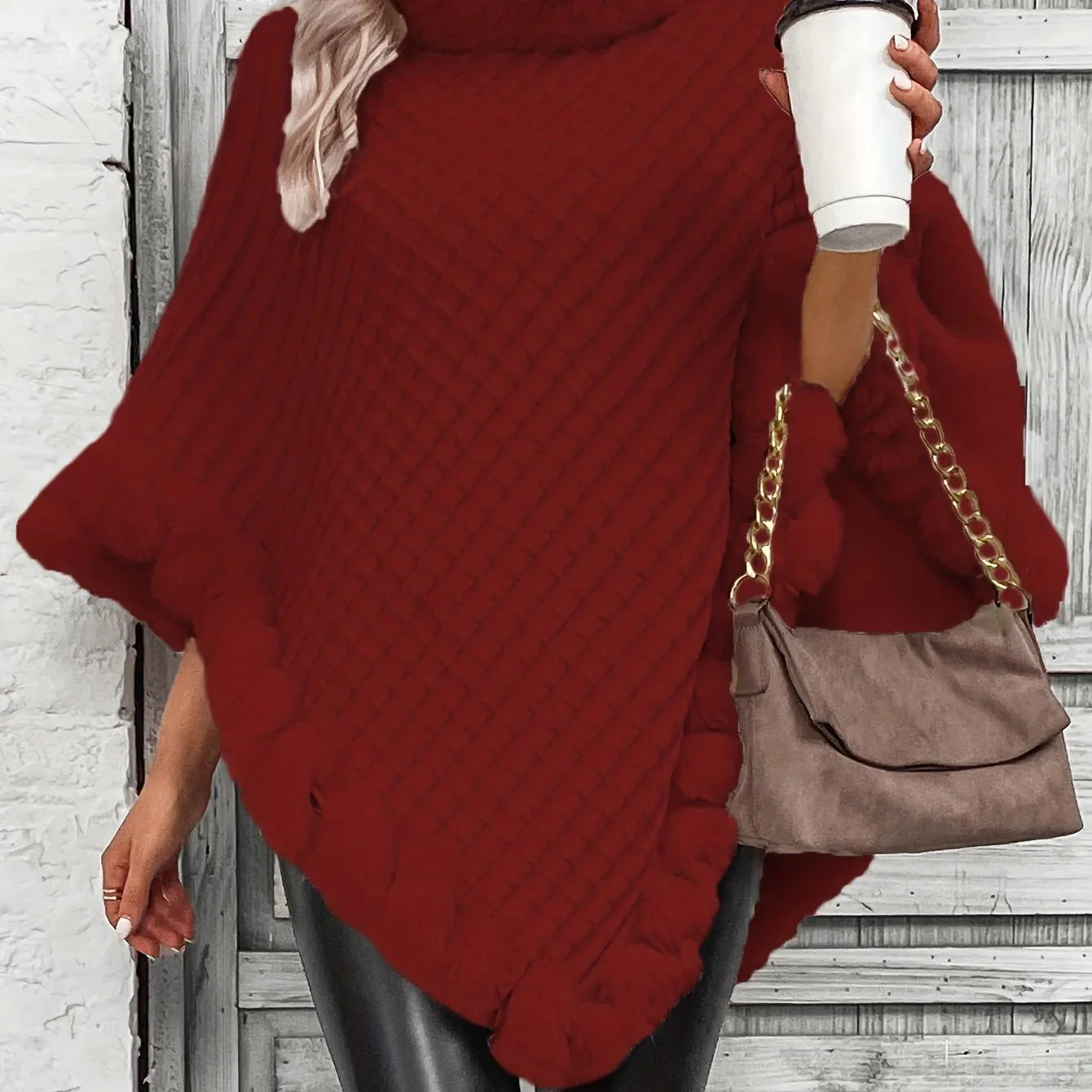 Elara – Faux Fur Trim Knit Poncho
